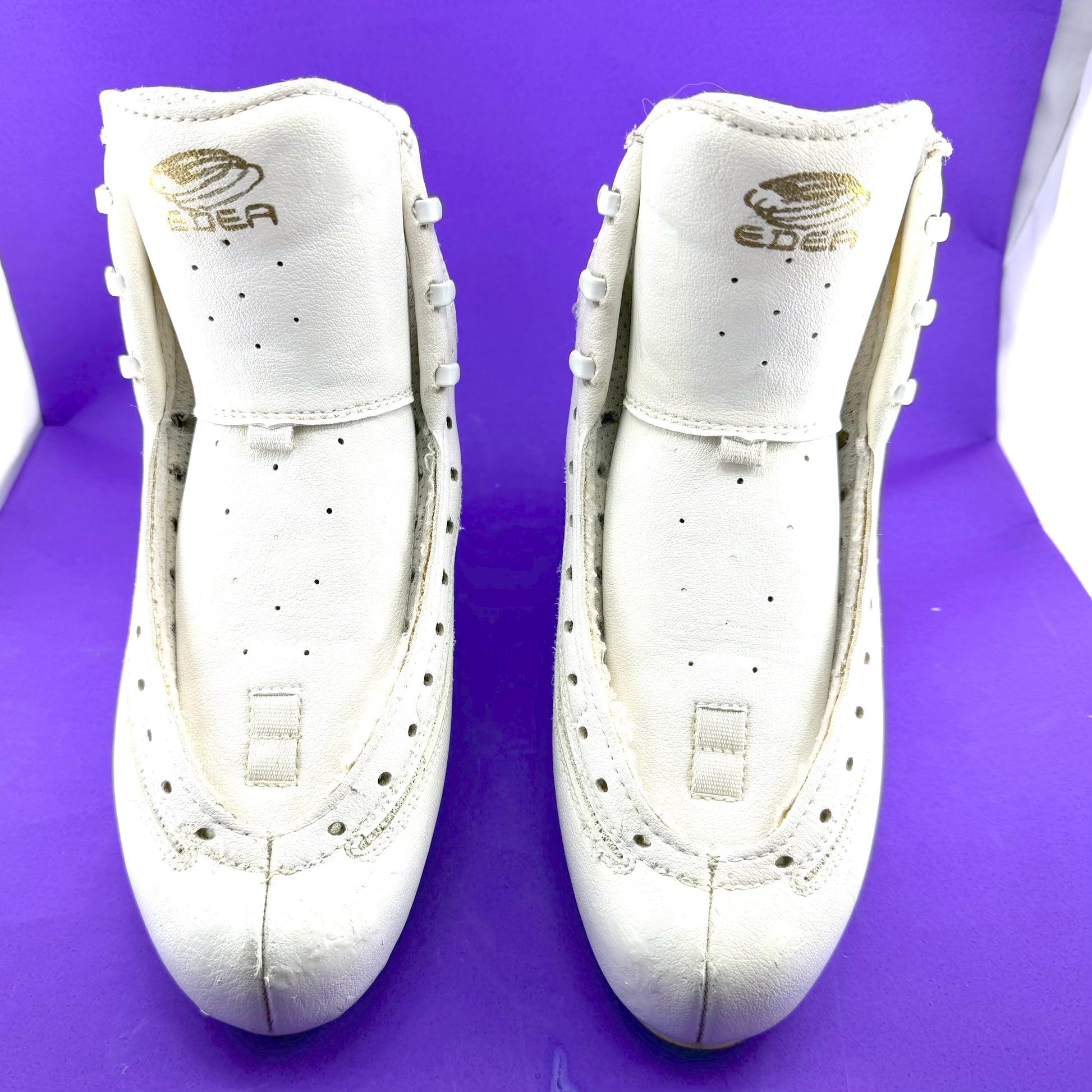 Quality Gently Used Figure Skates