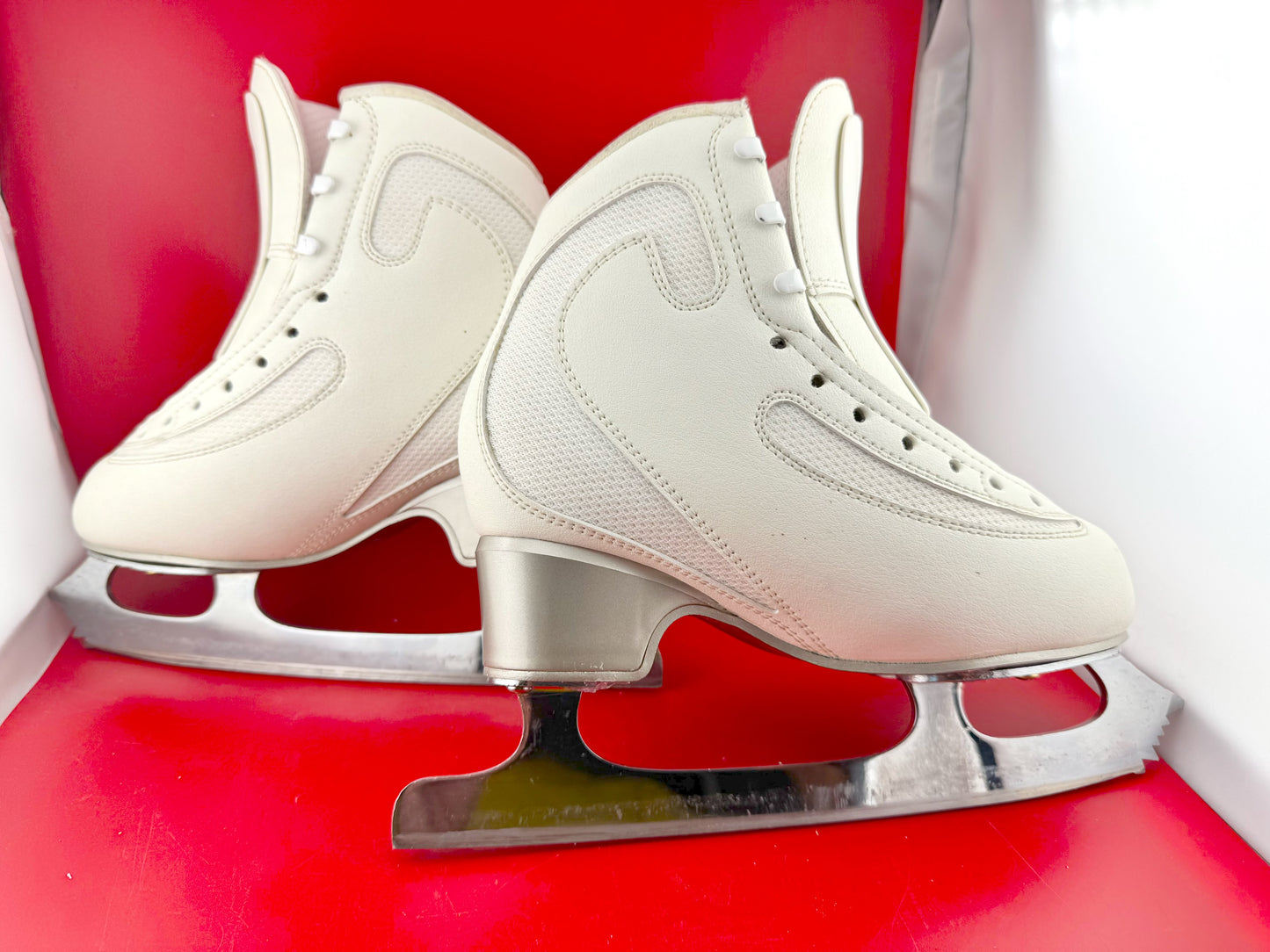 Edea Ice Fly 215 C and Pattern 99 size 8 and Edea Polish