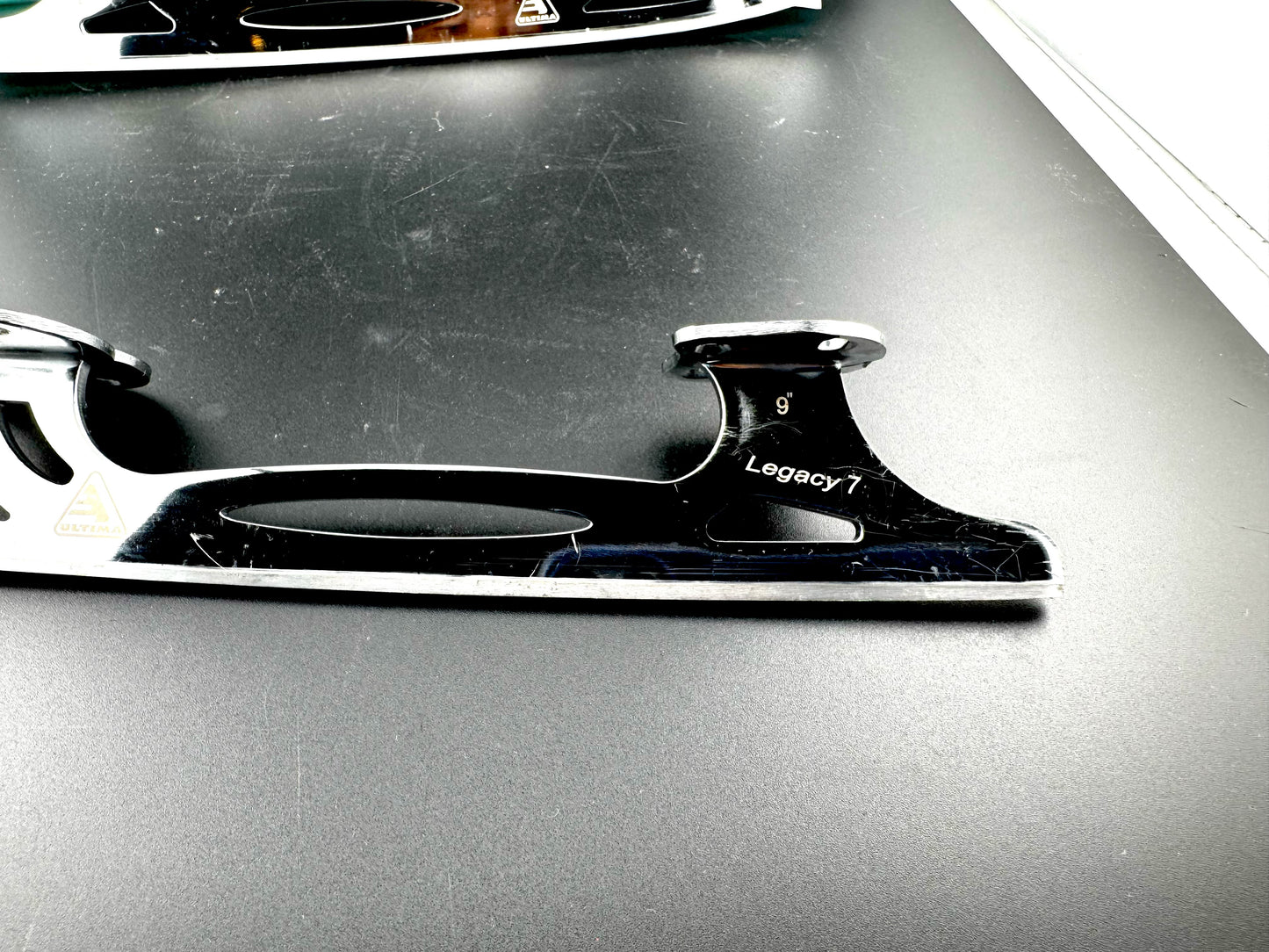 Legacy 7 blades size 9