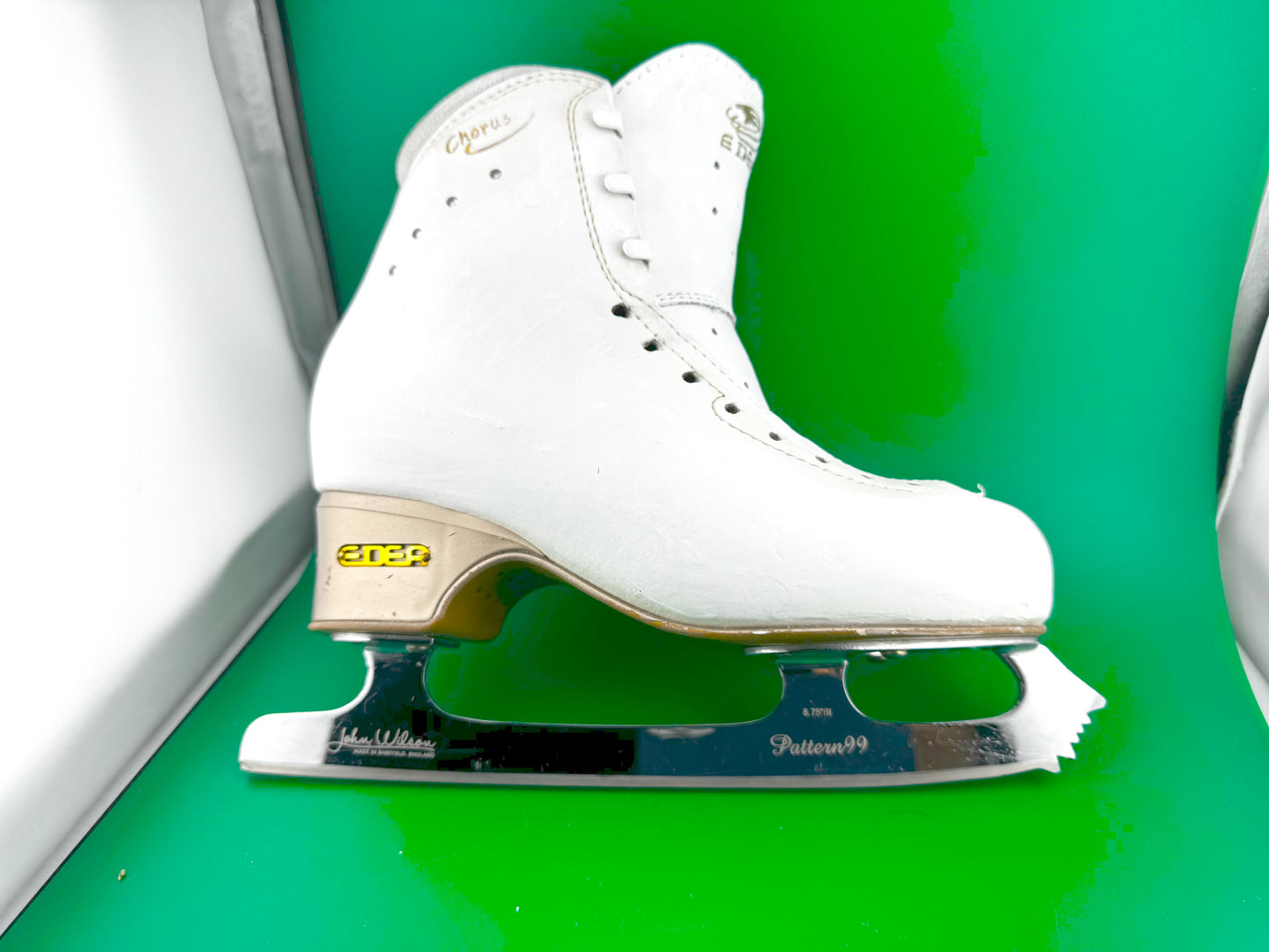 Edea Chorus 240 C and Pattern 99 blades