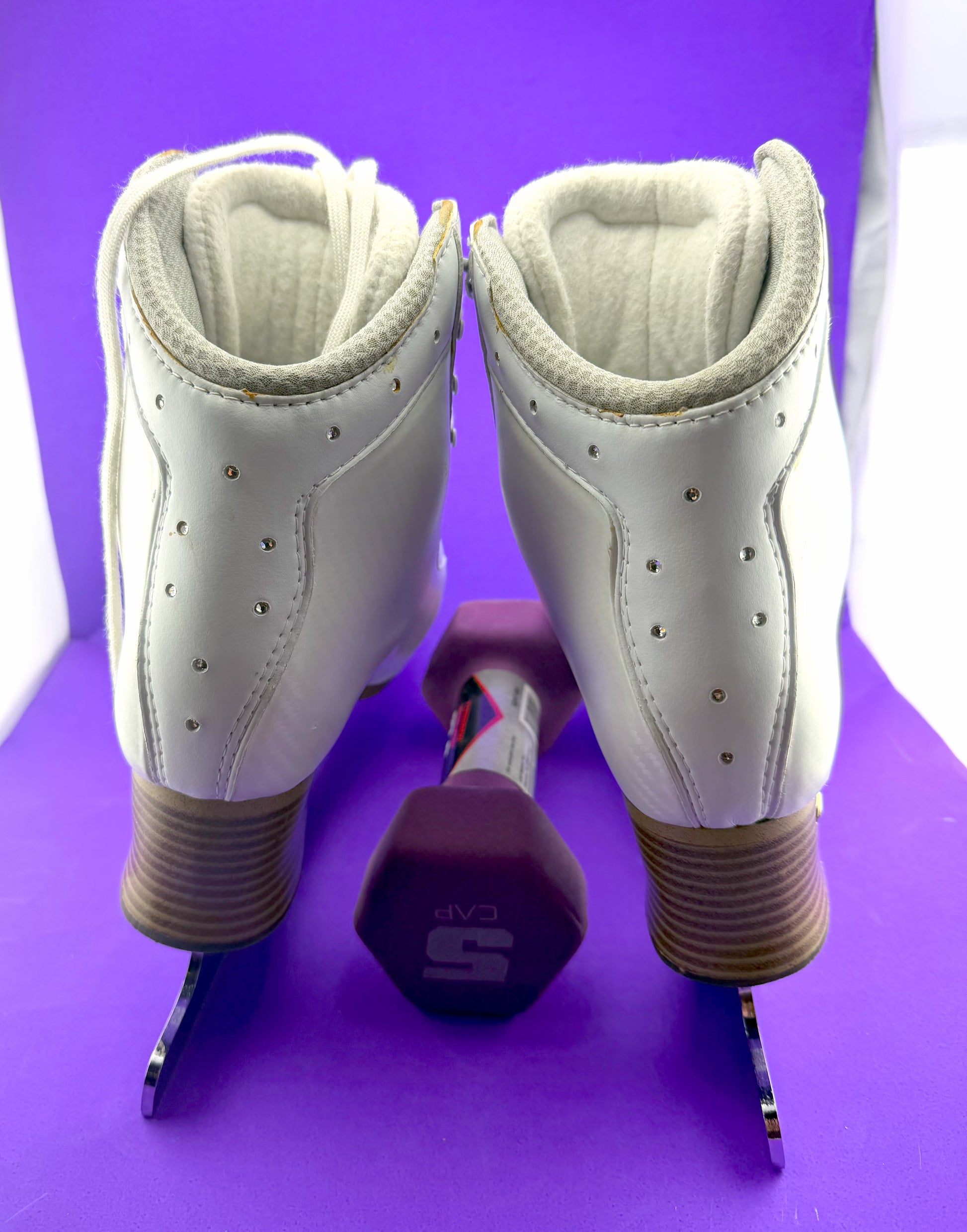 Quality Gently Used Figure Skates