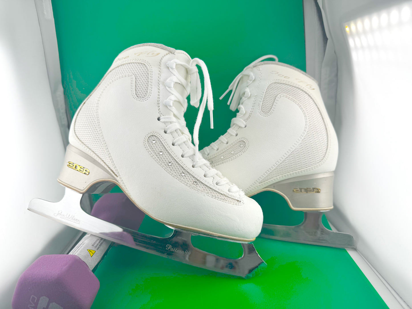Edea Ice Fly 245 B and Pattern 99 Blades