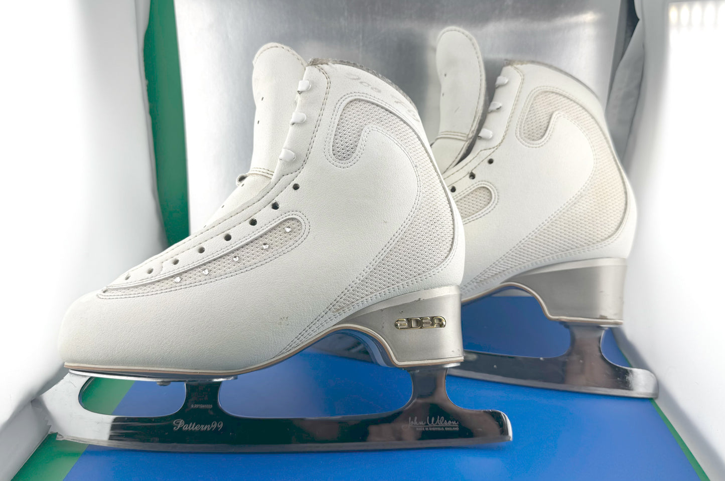 Edea Ice Fly 245 C and Pattern 99 blades