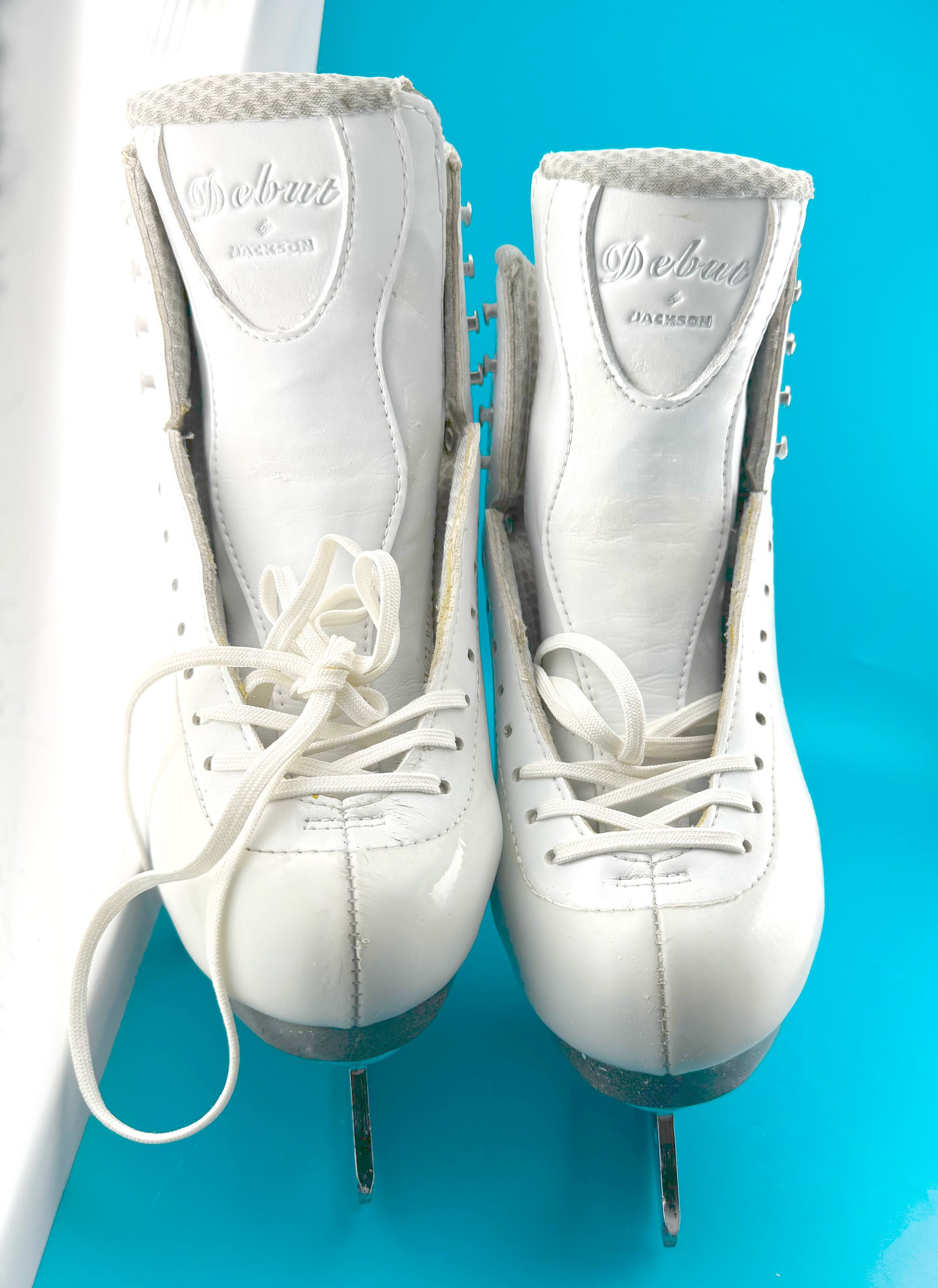 Quality Gently Used Figure Skates