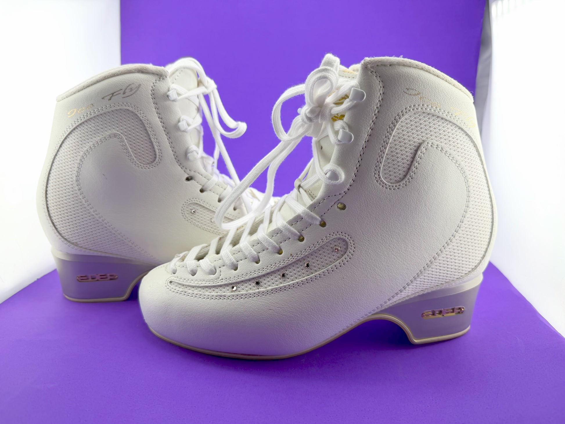Quality Gently Used Figure Skates