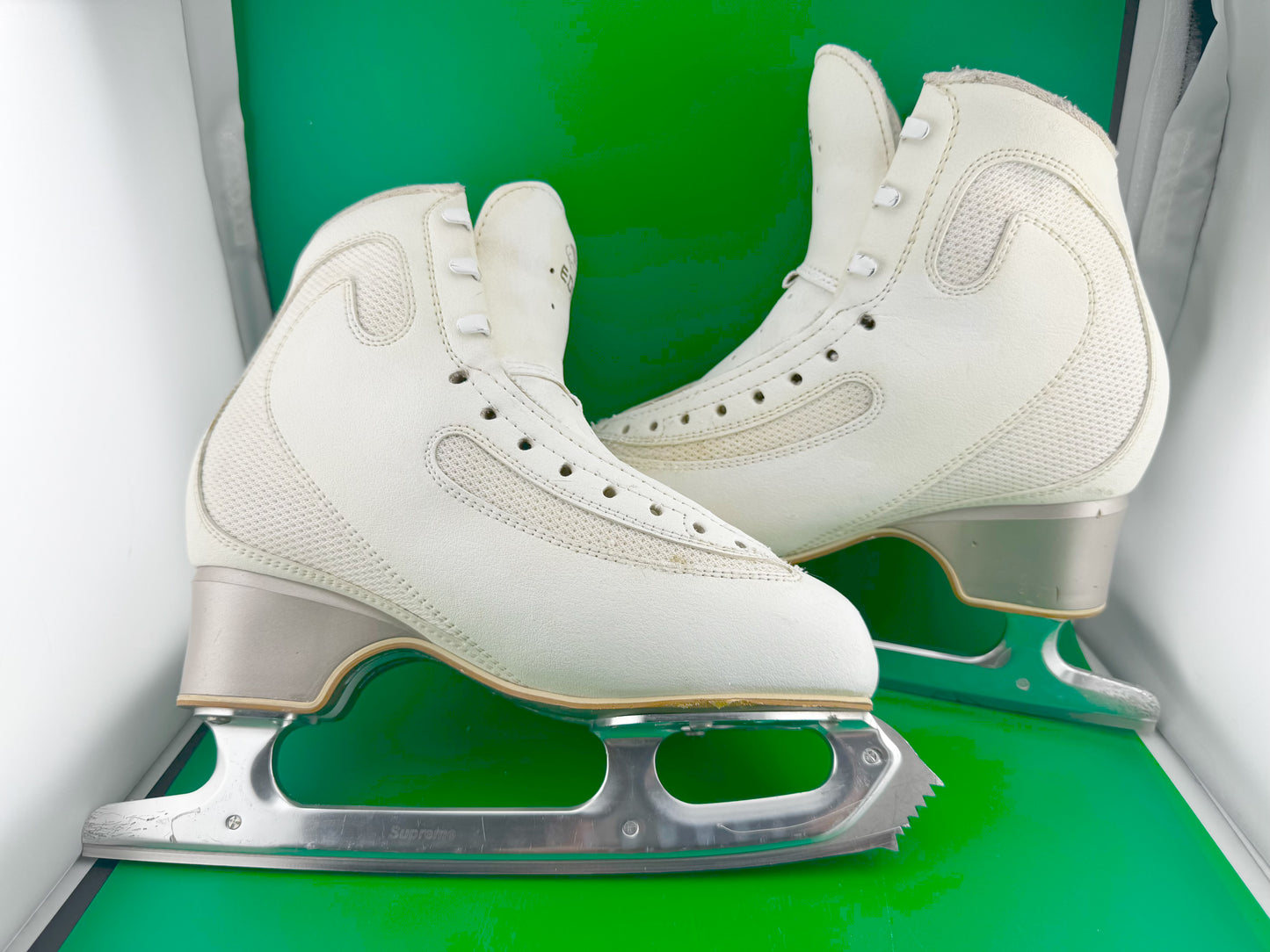 Edea Ice Fly 240C and Matrix Supreme Blades