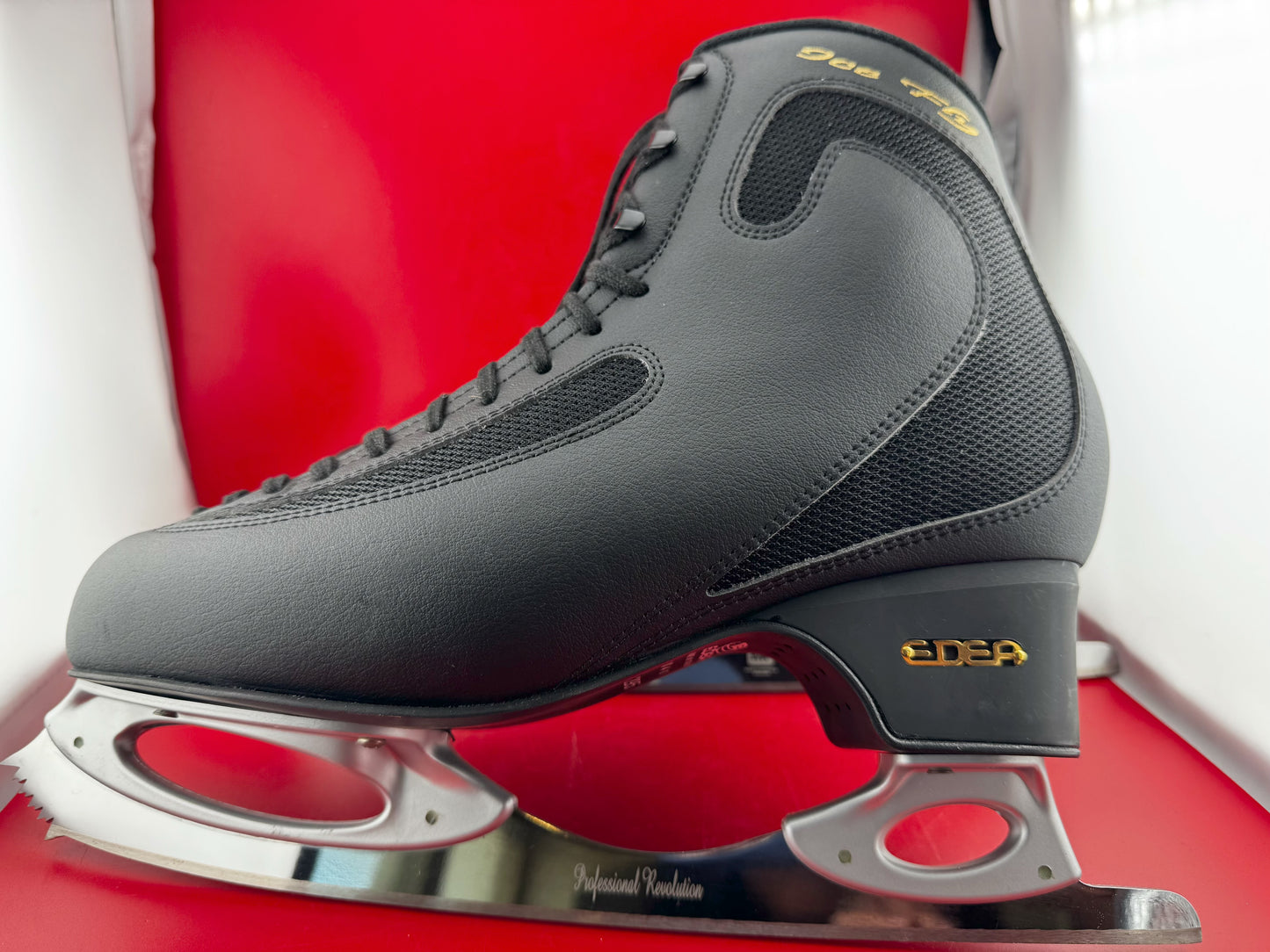 Edea Ice Fly Black 295 C and MK professional Revolution Blades