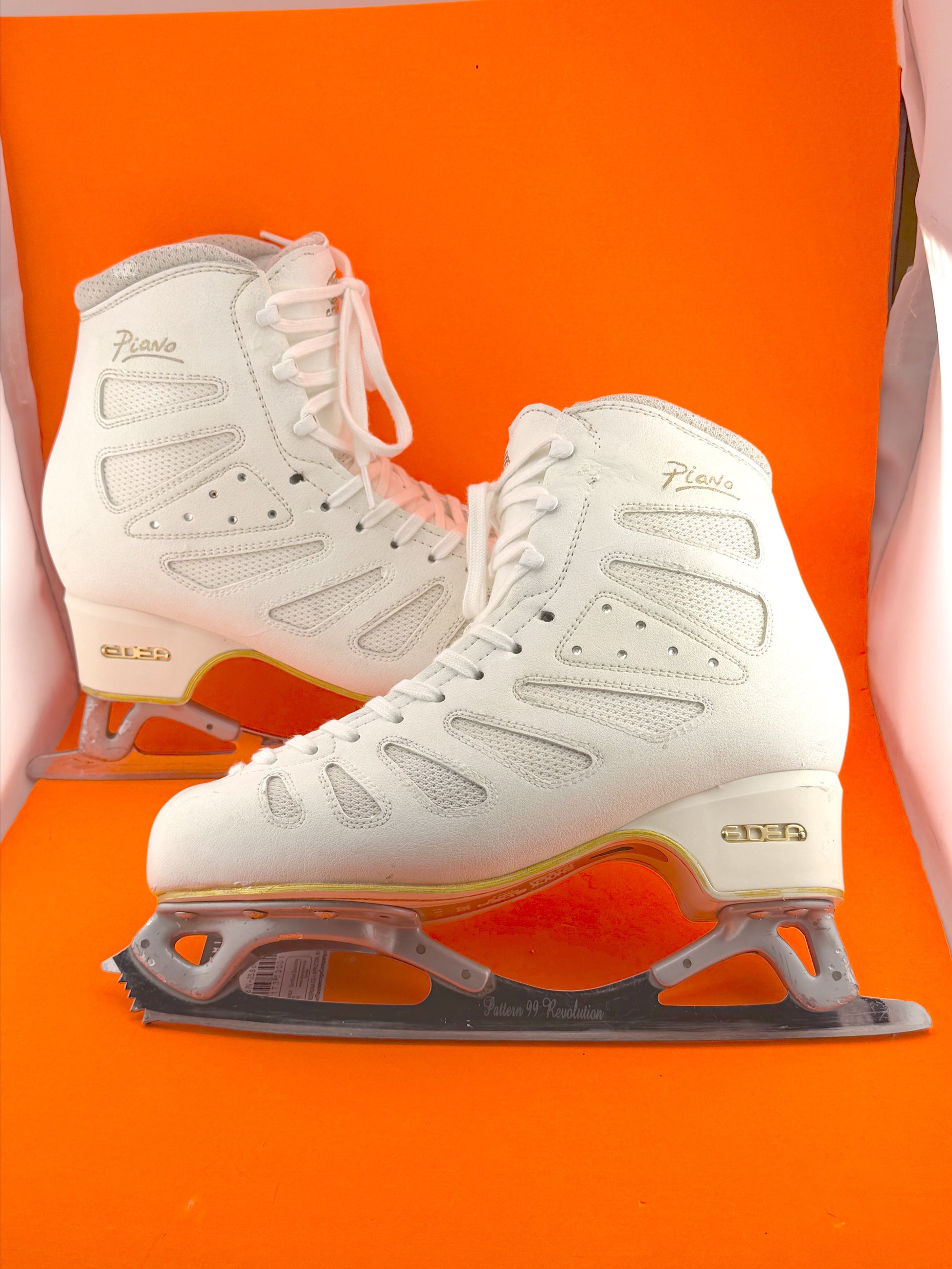 Quality Gently Used Figure Skates