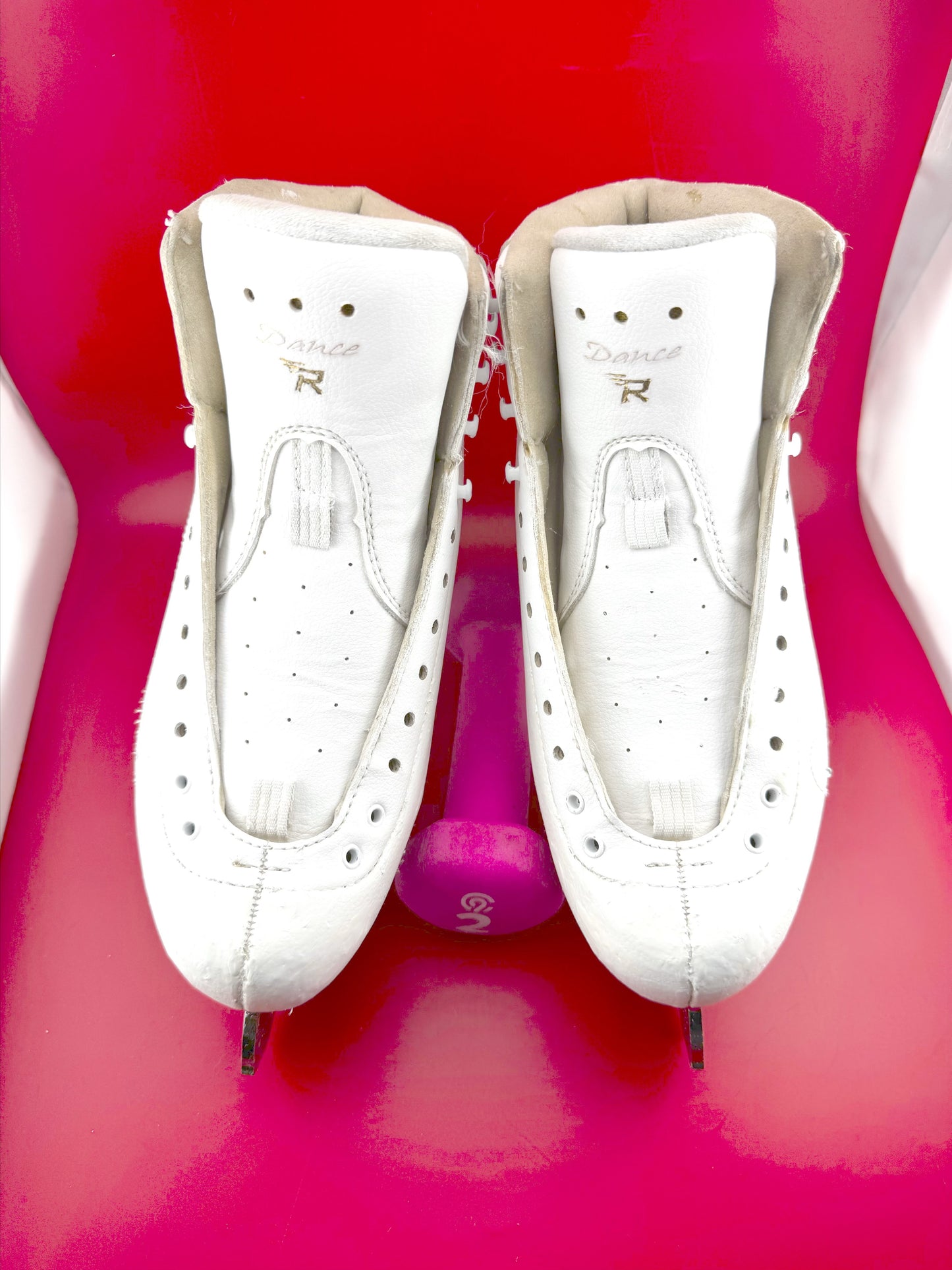 Risport Dance Elite Boots (235) & MK Dance Blades | 90% Edge Life Remaining