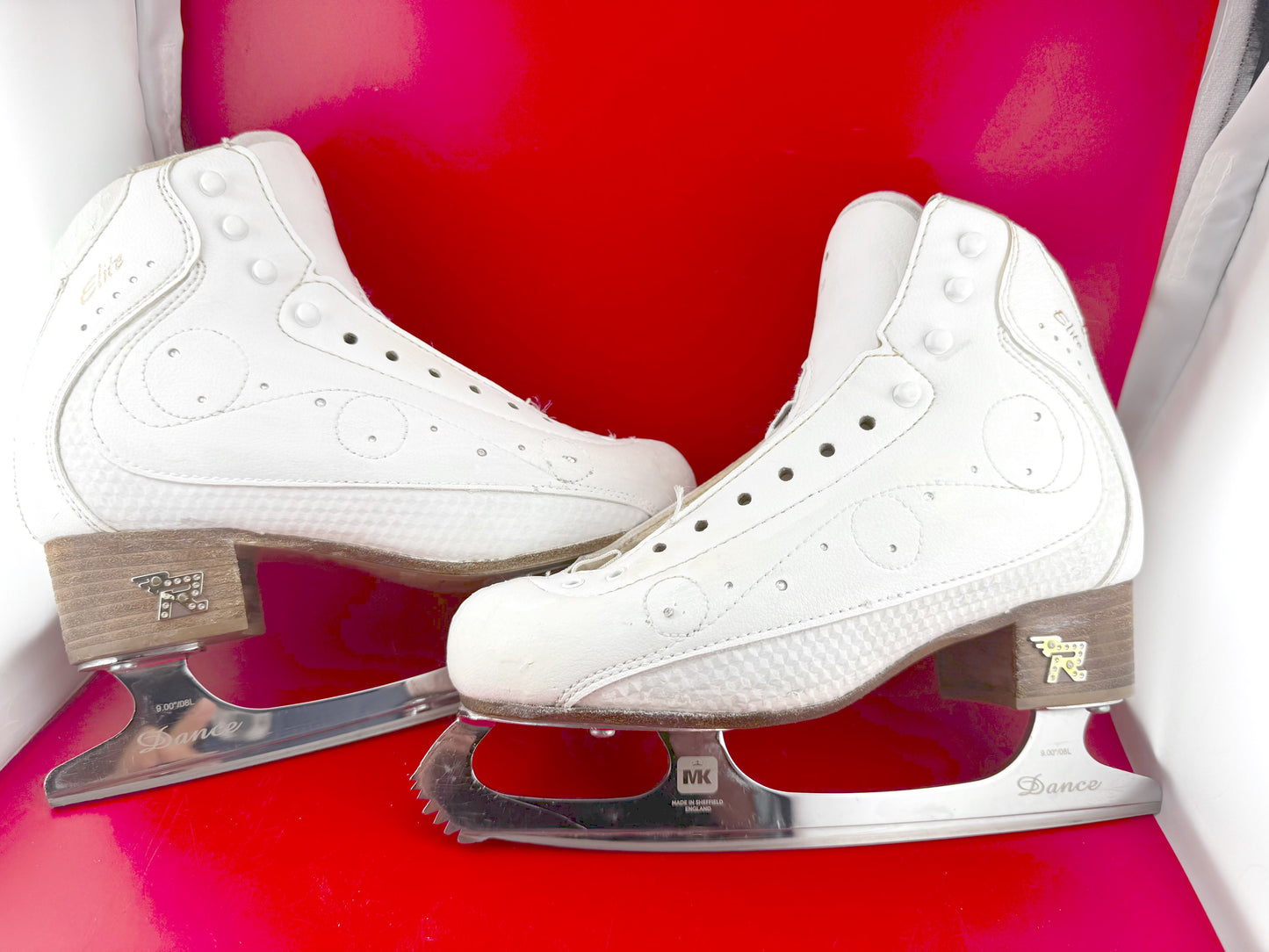 Risport Dance Elite Boots (235) & MK Dance Blades | 90% Edge Life Remaining