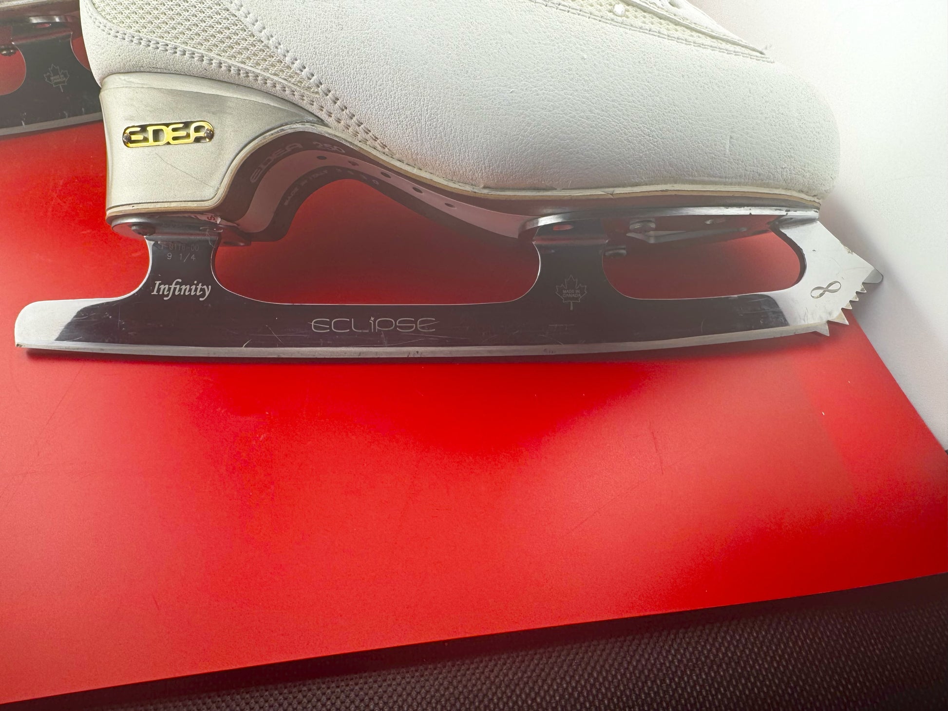 Quality Gently Used Figure Skates